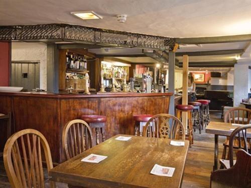The May Garland Inn Hellingly Eksteriør billede