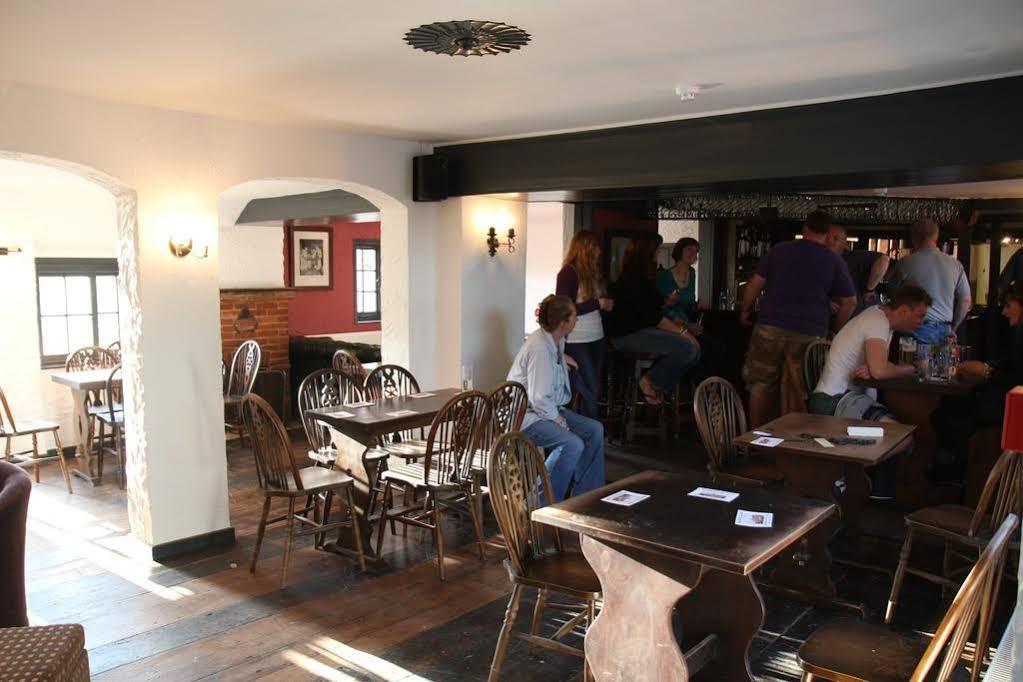 The May Garland Inn Hellingly Eksteriør billede